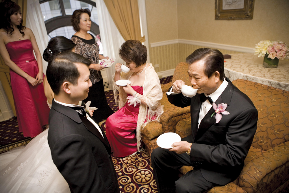 Chinese Wedding Traditions, the Tea Ceremony